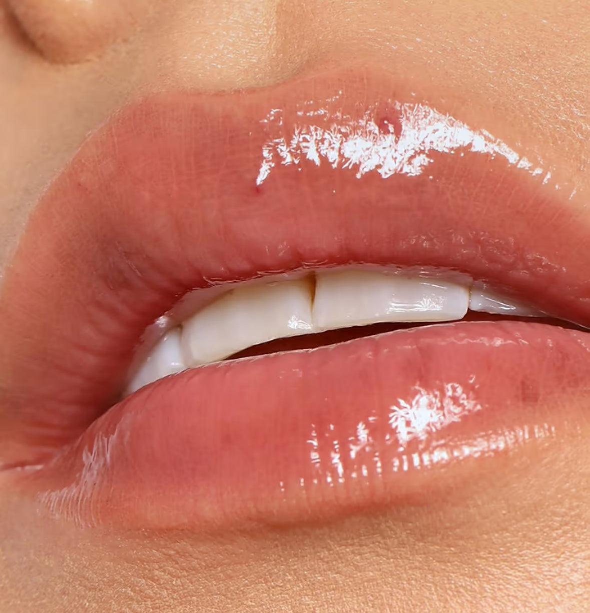 Refy Lip Gloss