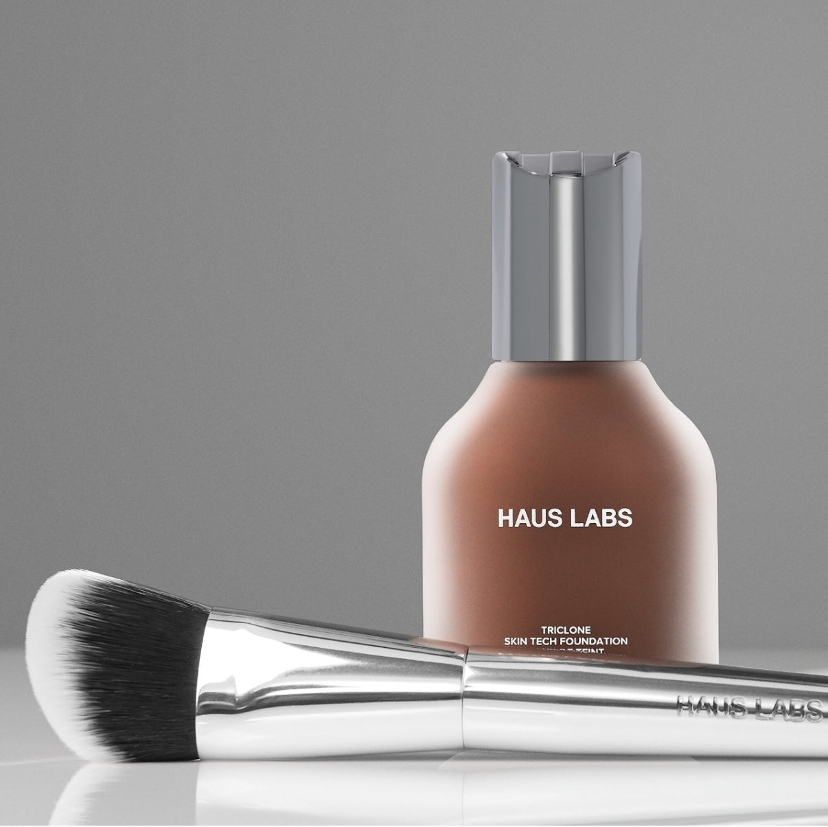 Haus labs foundation brush